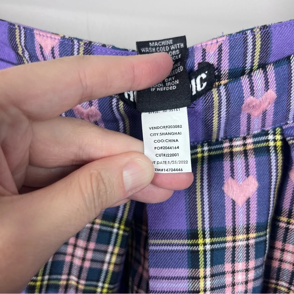 HOT TOPIC Skater Purple Plaid Pink Embroidery Hearts School Girl Skirt Large